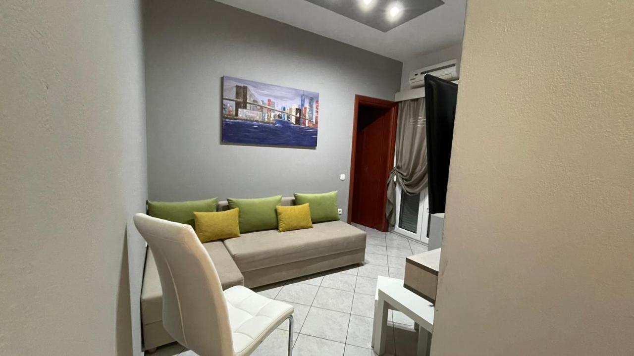 Premium Suites Ofrínion Exterior foto